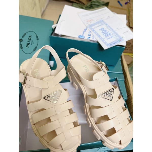 Sandal giọ Đế 4cm