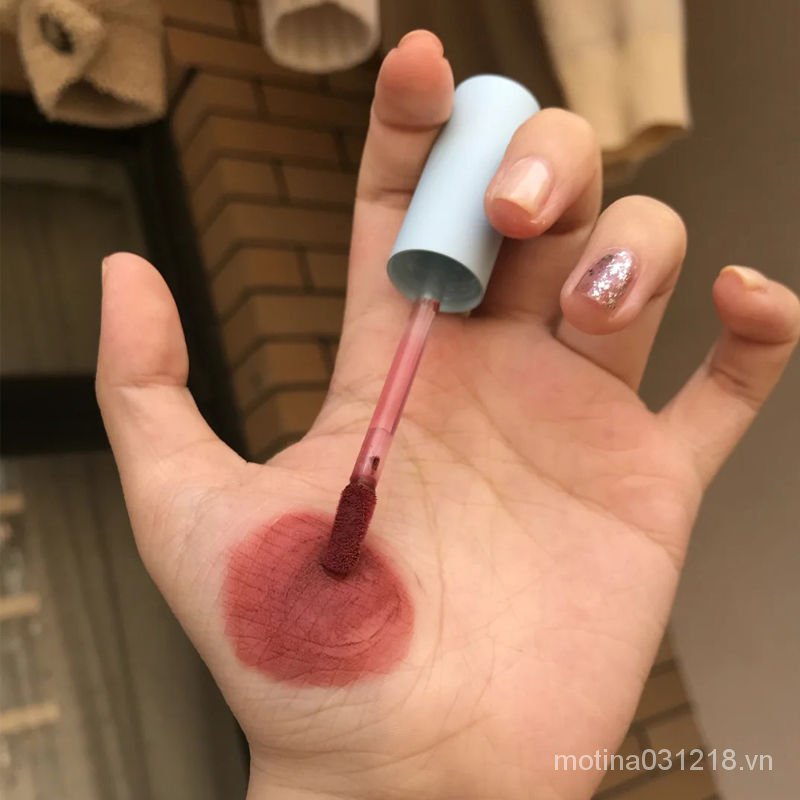 (Hàng Mới Về) Son Môi Trang Điểm Màu Nhung Mờ Thời Trang Dành Cho Học Sinh | BigBuy360 - bigbuy360.vn