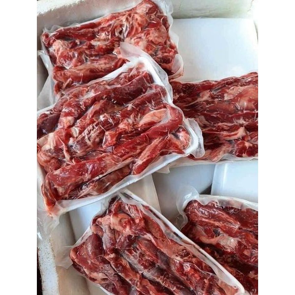 DẺ SƯỜN BÒ NẠC NGON