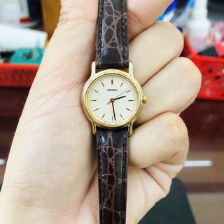 Đồng hồ nữ si nhật hiệu Seiko dây khoá nguyên zin