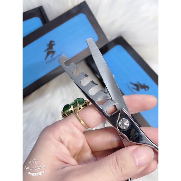 Kéo tỉa thưa tỉa tạo sới cho tóc FREELANDER