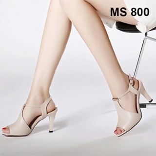 Giày cao gót kiểu boot