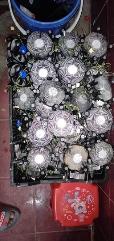 Fan cpu new và cũ hàng bóc máy. | BigBuy360 - bigbuy360.vn