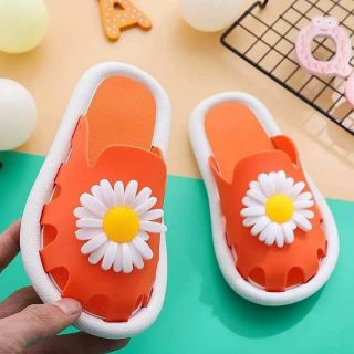 Sục Hoa Cúc Cho Bé