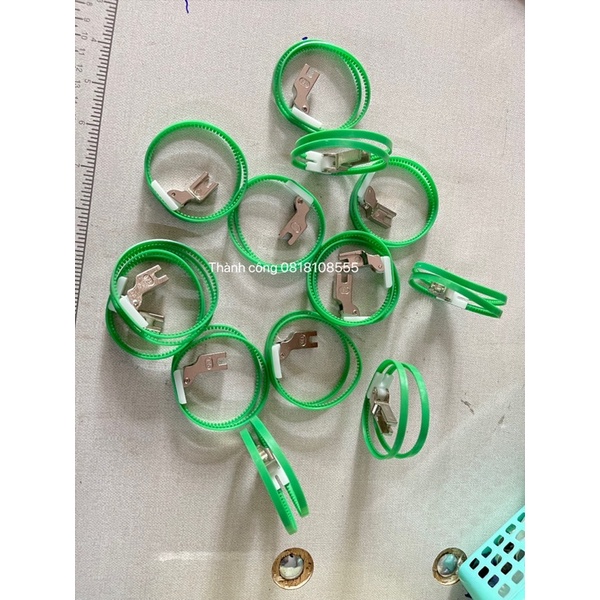 Chân vịt vòng nhựa máy 1 kim công nghiệp. cv vòng may trần bông, chạy phông rèm, may trơn nhẹ dễ chạy. không bị nhăn vặn