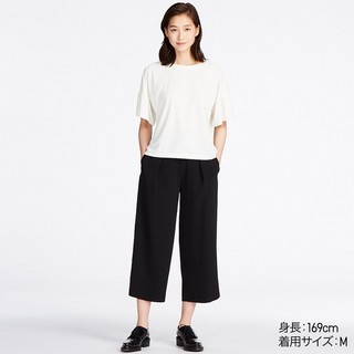 Aó kiểu Uniqlo