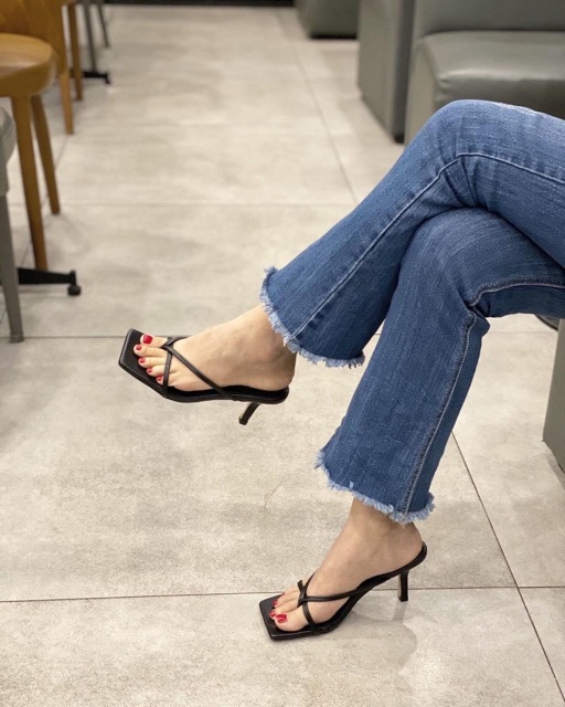 Guốc xỏ ngón gót nhọn 5cm
