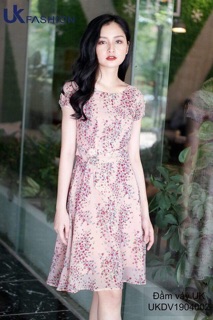 Đầm xoè hoa đai nơ UK