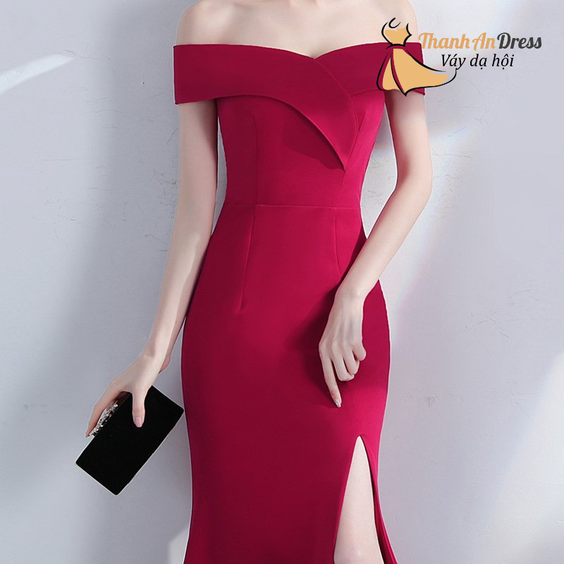 Đầm body dạ hội chất thun xẻ đùi thiết kế trễ vai