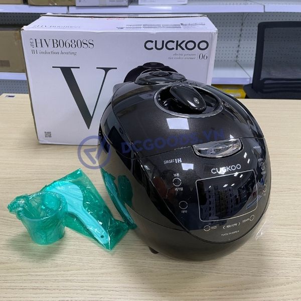 Nồi cơm điện cao tần Cuckoo CRP-HVB06BS - Mã cũ HVB0680SS IH  Nội địa Hàn Quốc