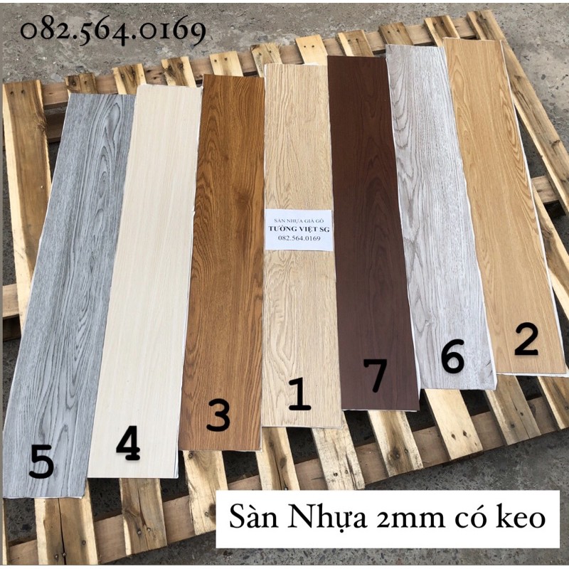 Sàn Nhựa Giả Gỗ Có Keo ( Giá tấm )