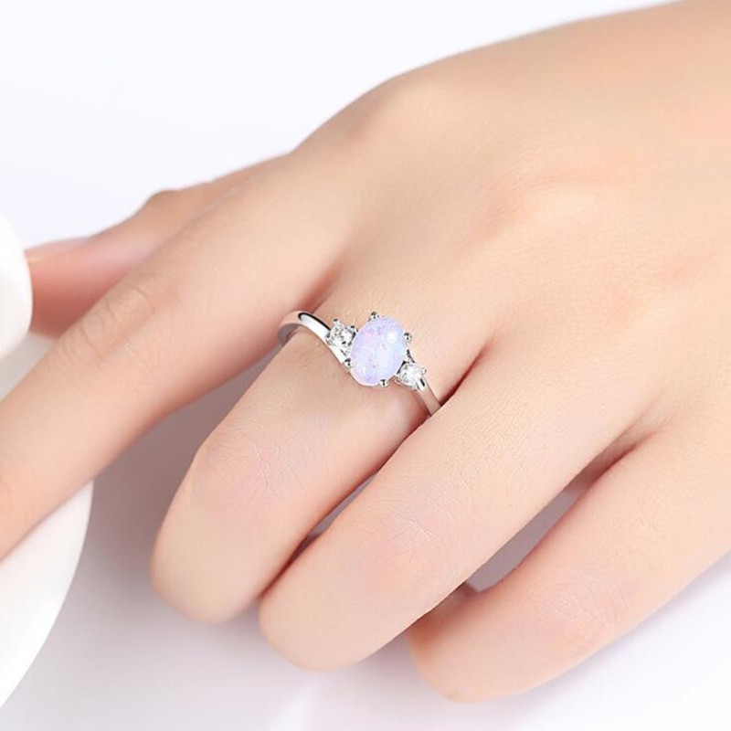 Nhẫn Mạ Bạc Đính Đá Opal Trắng Thời Trang