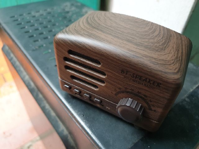 Loa bluetooth cổ điển