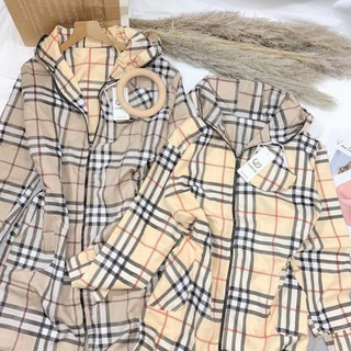 Choàng nắng kẻ dáng dài mặc được cả hai mặt, kèm 2 khẩu trang.. | BigBuy360 - bigbuy360.vn