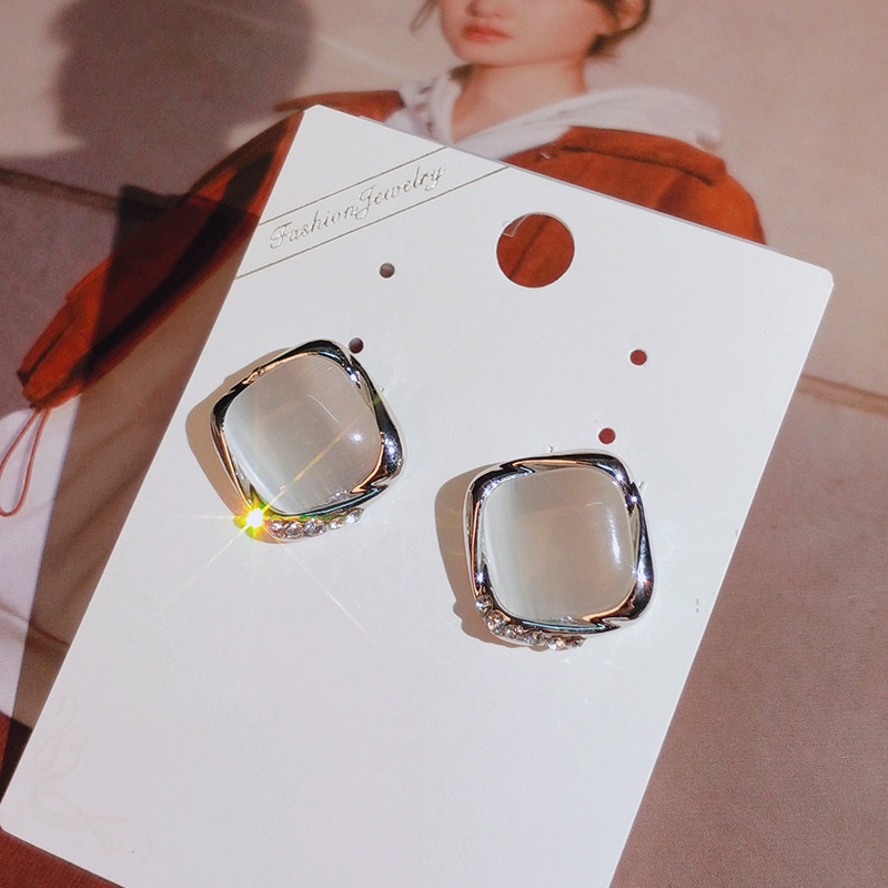 Bông Tai Mạ Vàng 18K Đính Đá Opal Hình Vuông Phong Cách Retro Cho Nữ