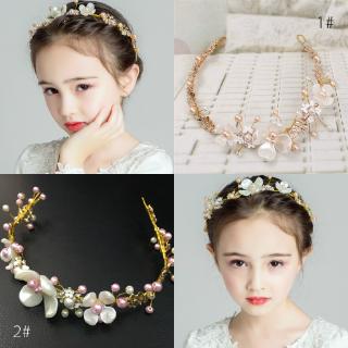 Cài tóc hình vòng hoa đội đầu xinh xắn cho cô dâu