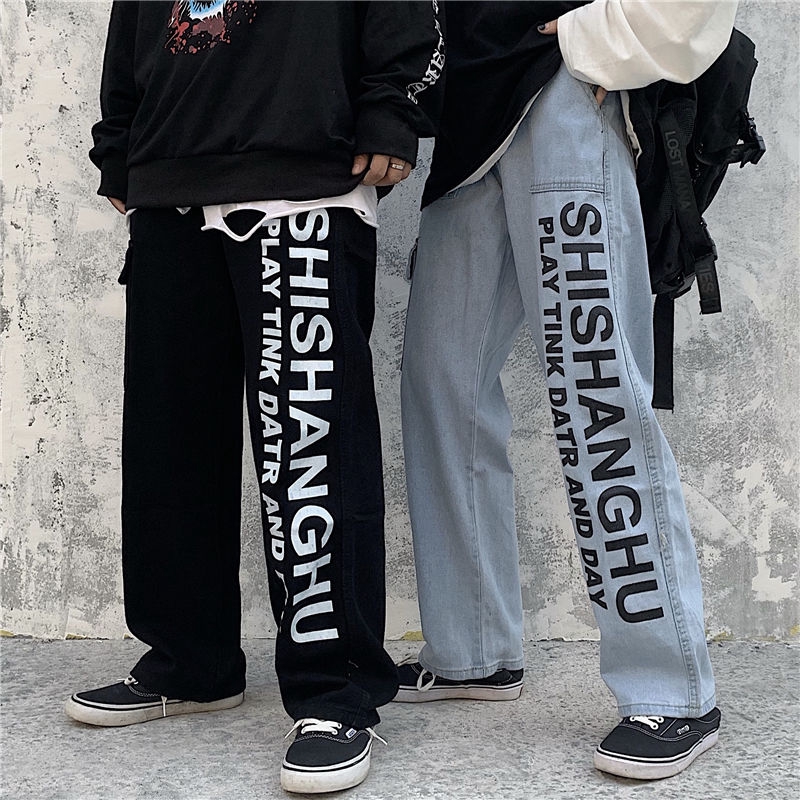 Quần denim ống suông rộng in họa tiết chữ phong cách retro cá tính | BigBuy360 - bigbuy360.vn