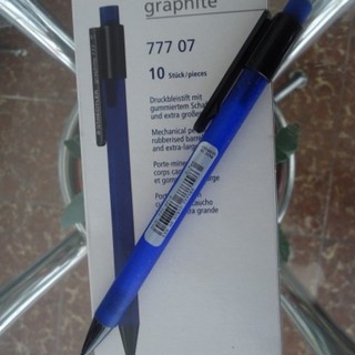 Bút chì kim Đức Staedtler 777 (0.5-0.7mm)