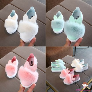 Giày em bé đế mềm hình tai thỏ phối lông đáng yêu