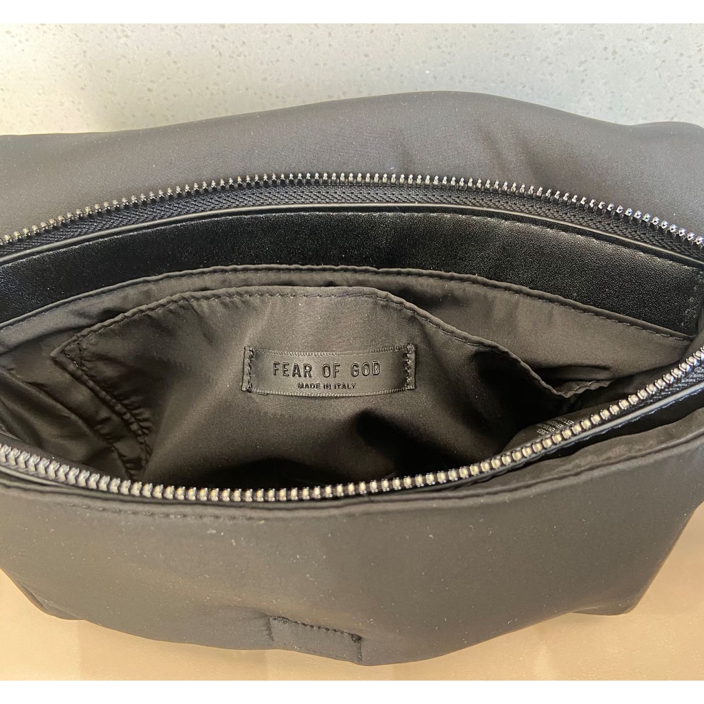 Túi Đeo Chéo FEAR OF GOD Black Crossbody Bag ss7