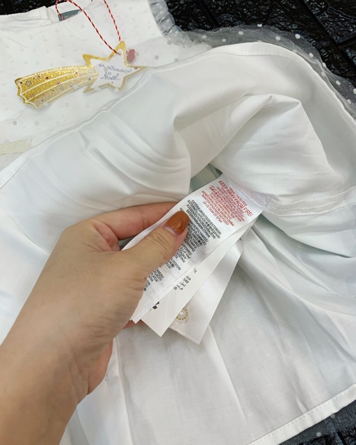 Váy trắng công chúa ren chấm bi(form nhỏ)