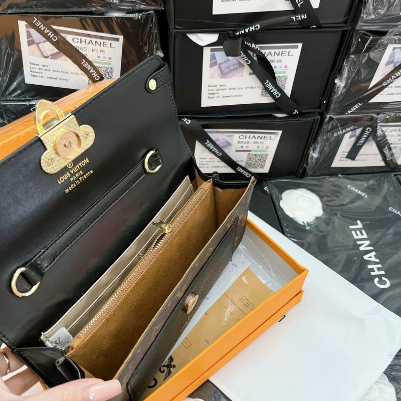 CLUTCH CẦM TAY LV SUPER FULL BOX SEAL SZ 23