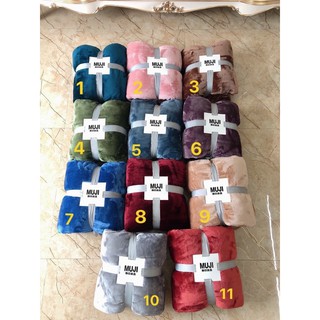 Chăn tuyết Muji chính hãng loại 1 dùng 4 mùa siêu mềm mịn kích thước 2mx2m3x1,8kg