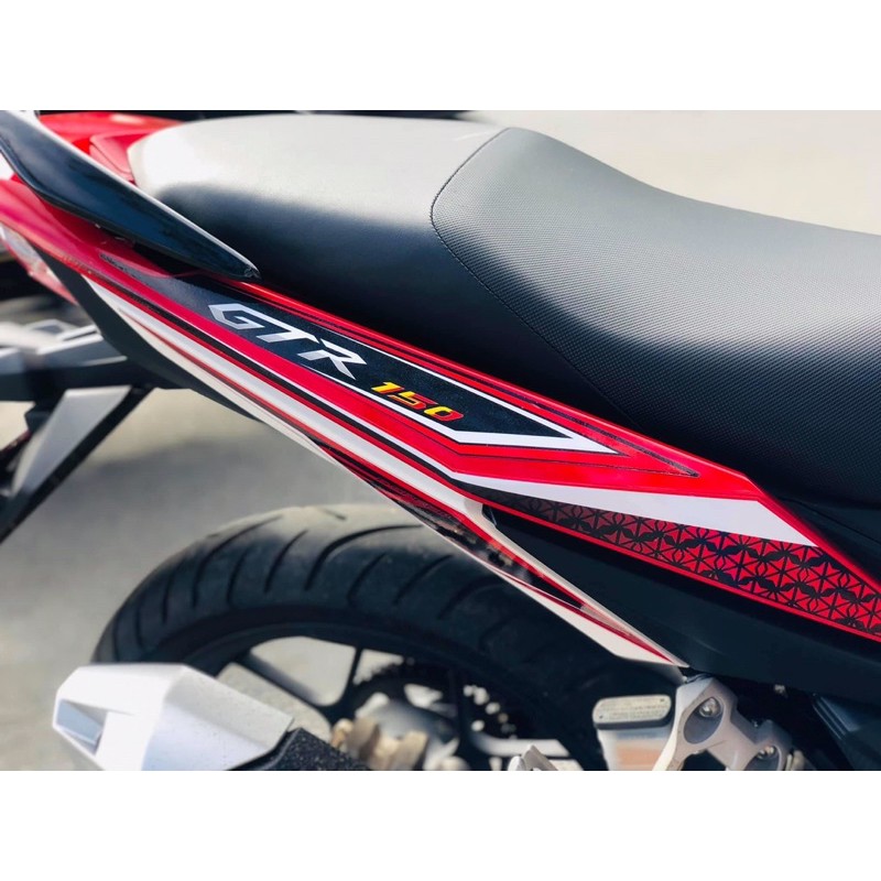 Tem rời Winner đỏ đen hoa văn mới -1