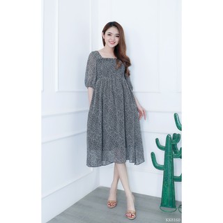 Đầm hoa hở lưng chéo
