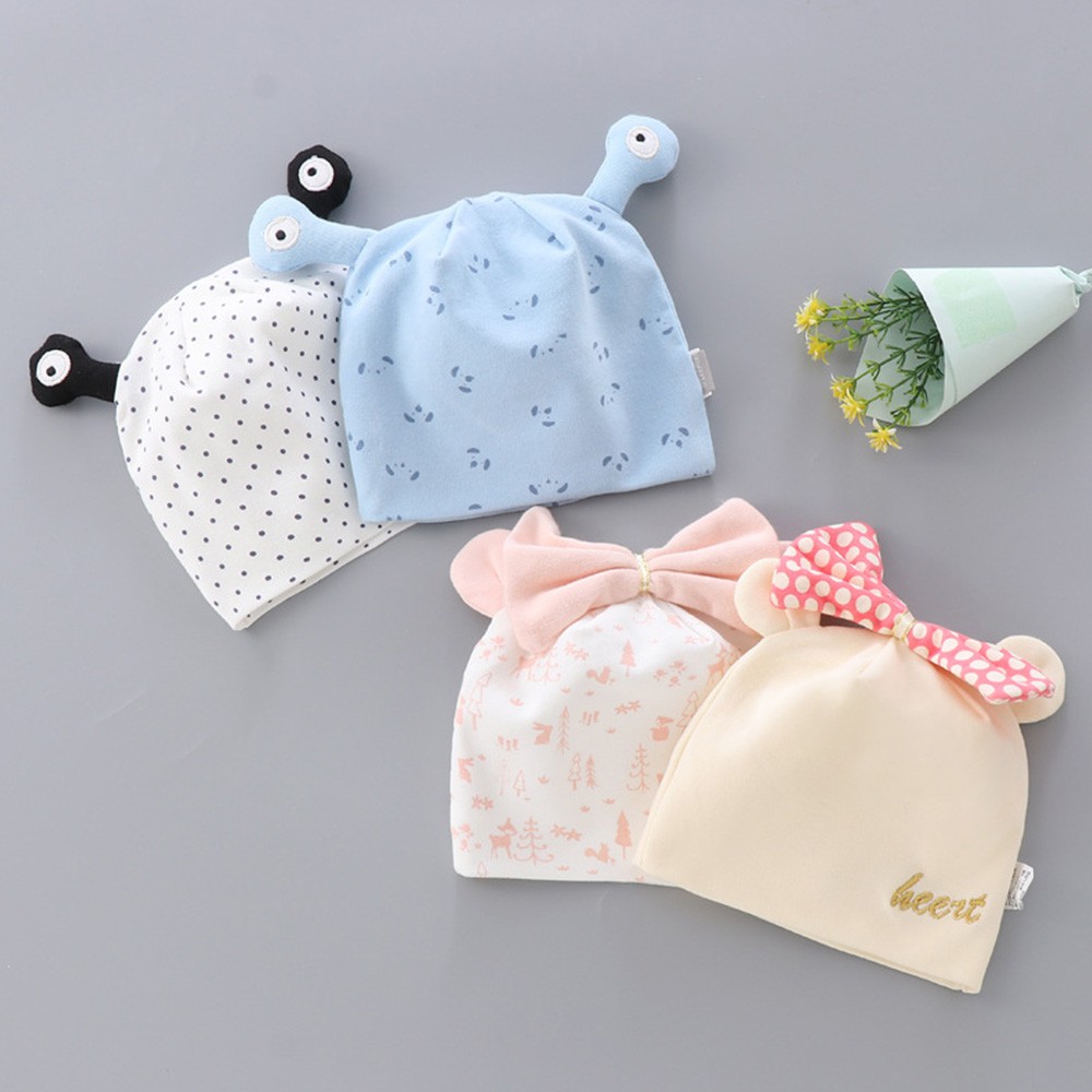 Mũ cotton in họa tiết chấm bi cho bé sơ sinh 0-3 tháng tuổi
