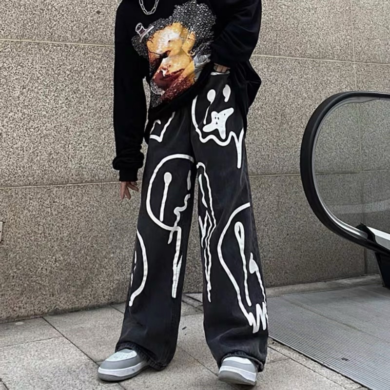 ORDER- Quần Jeans Hình Mặt Mếu Ulzznag