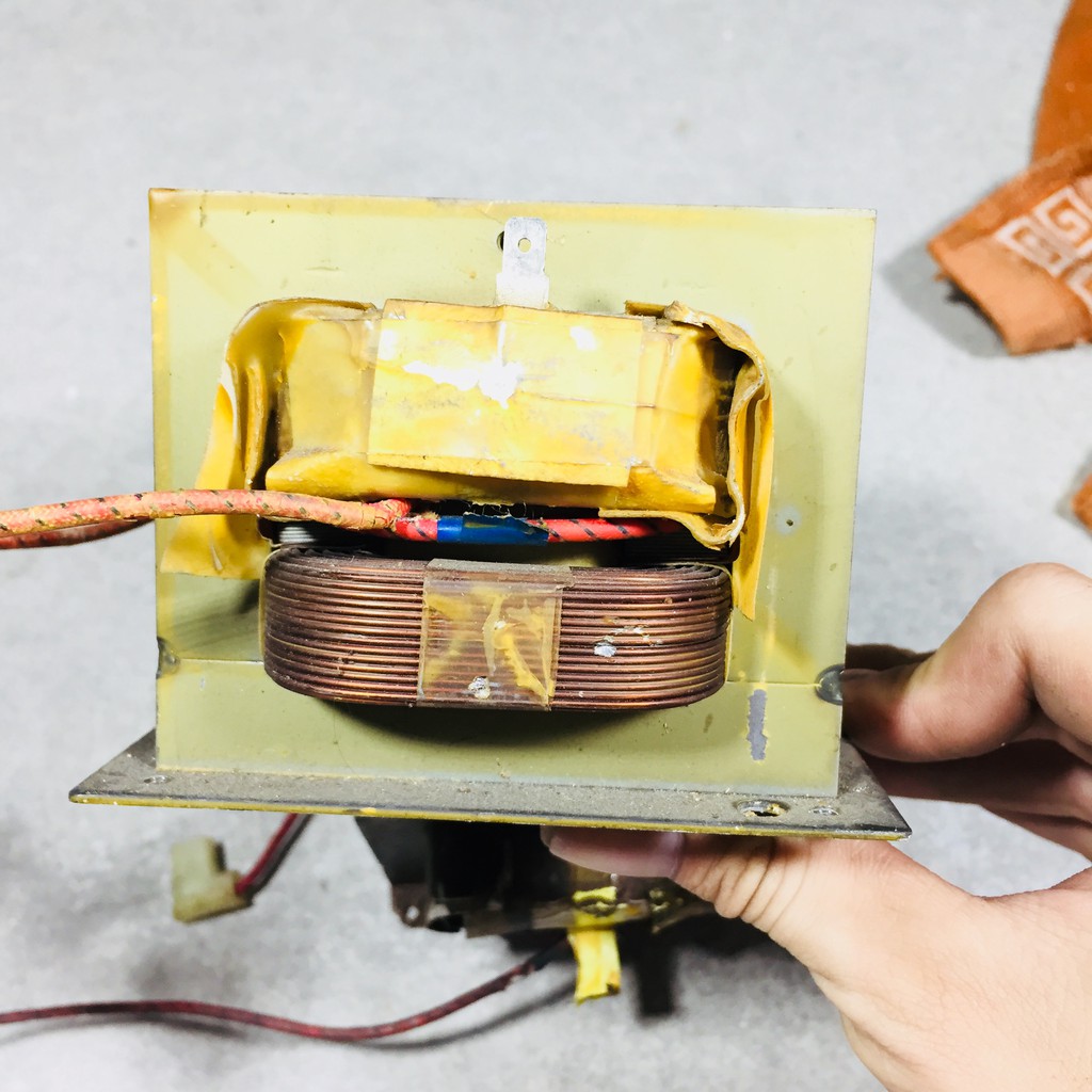 Biến áp lò vi sóng 800E 900E