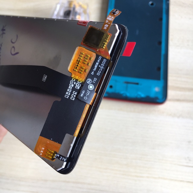 Combo Bộ Vỏ Sườn + Màn Hình Redmi 7A Zin Hàng Cao Cấp ( Tặng bộ vít đa năng)