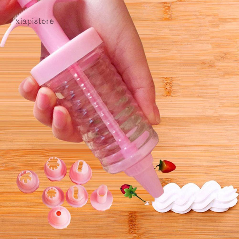 Bộ Dụng Cụ Tạo Hình Bánh Quy Xinh Xắn