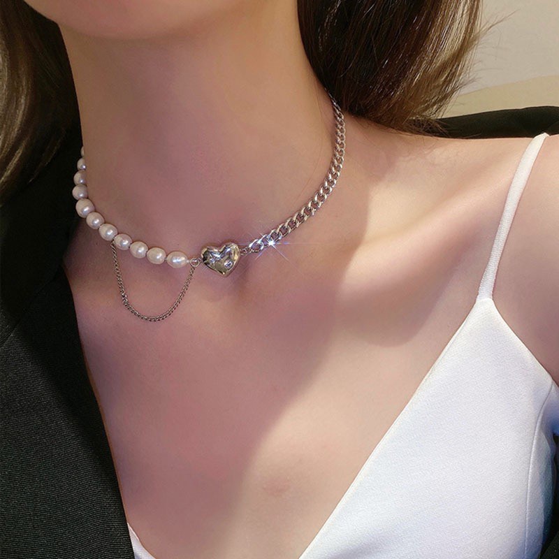 Vòng cổ dây xích chuỗi hạt ngọc trai phối mặt trái tim đính đá thời trang