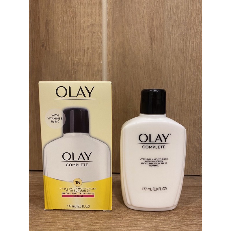 Kem Dưỡng Ẩm Chống nắng Olay Complete SPF 15 Cho Da Mặt (177ml) Nhập khẩu USA