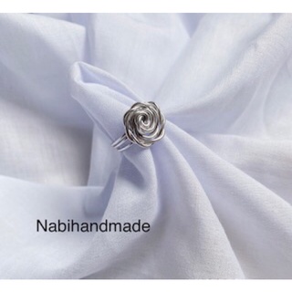nhẫn handmade uốn hình hoa hồng