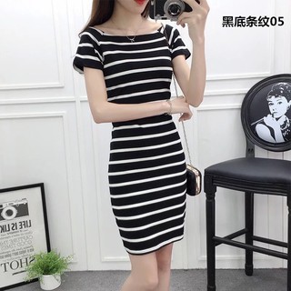 Đầm body họa tiết sọc ngang