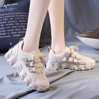 giày snaker nưc đế viền răng cưa