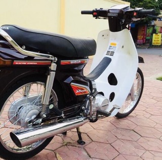 Bô xe máy dream thái tis 2543 C-100