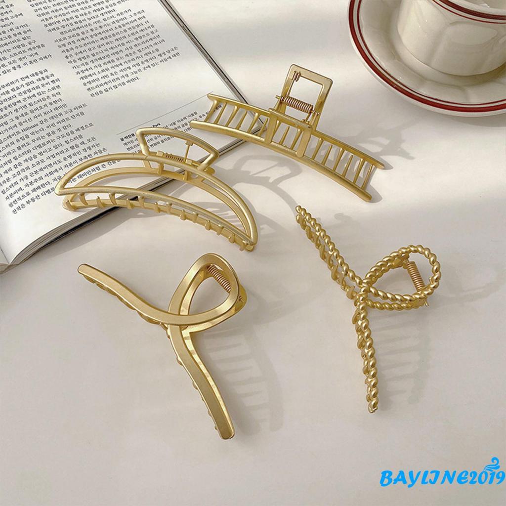 Kẹp tóc hỗ trợ rửa mặt hình cá mập màu sắc đơn giản dành cho nữ