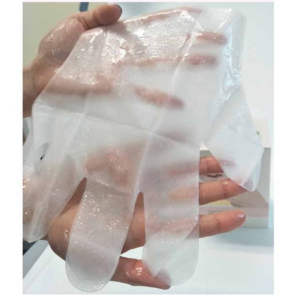 Mặt nạ bàn tay cao cấp YASS - Dưỡng ẩm làm trắng da