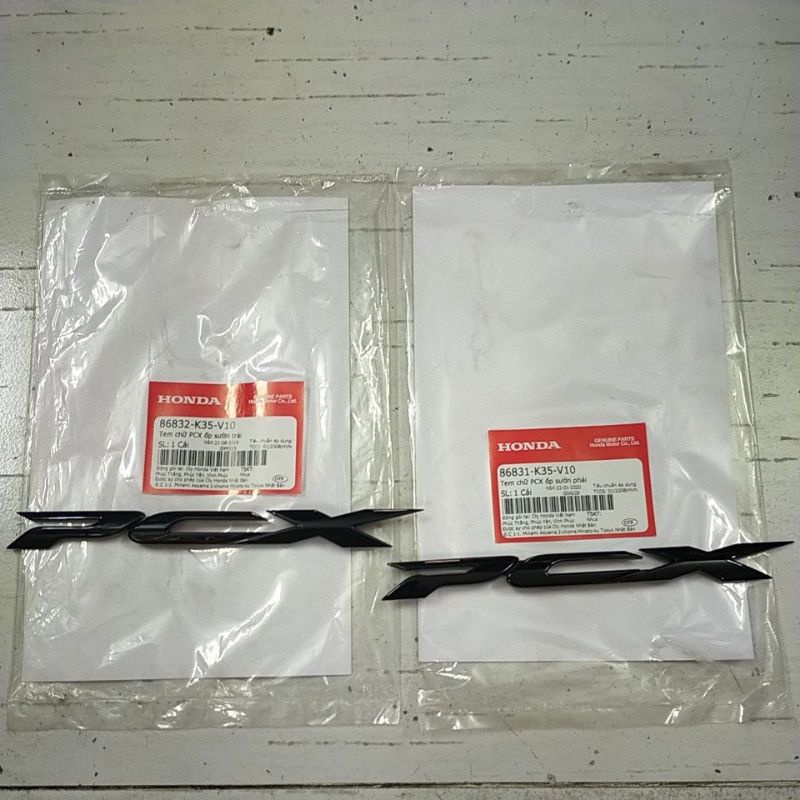 Tem Honda PCX 2015 2016 2017 Màu đen ( giá 1 cái )