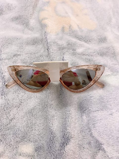 Mắt kính forever 21 auth