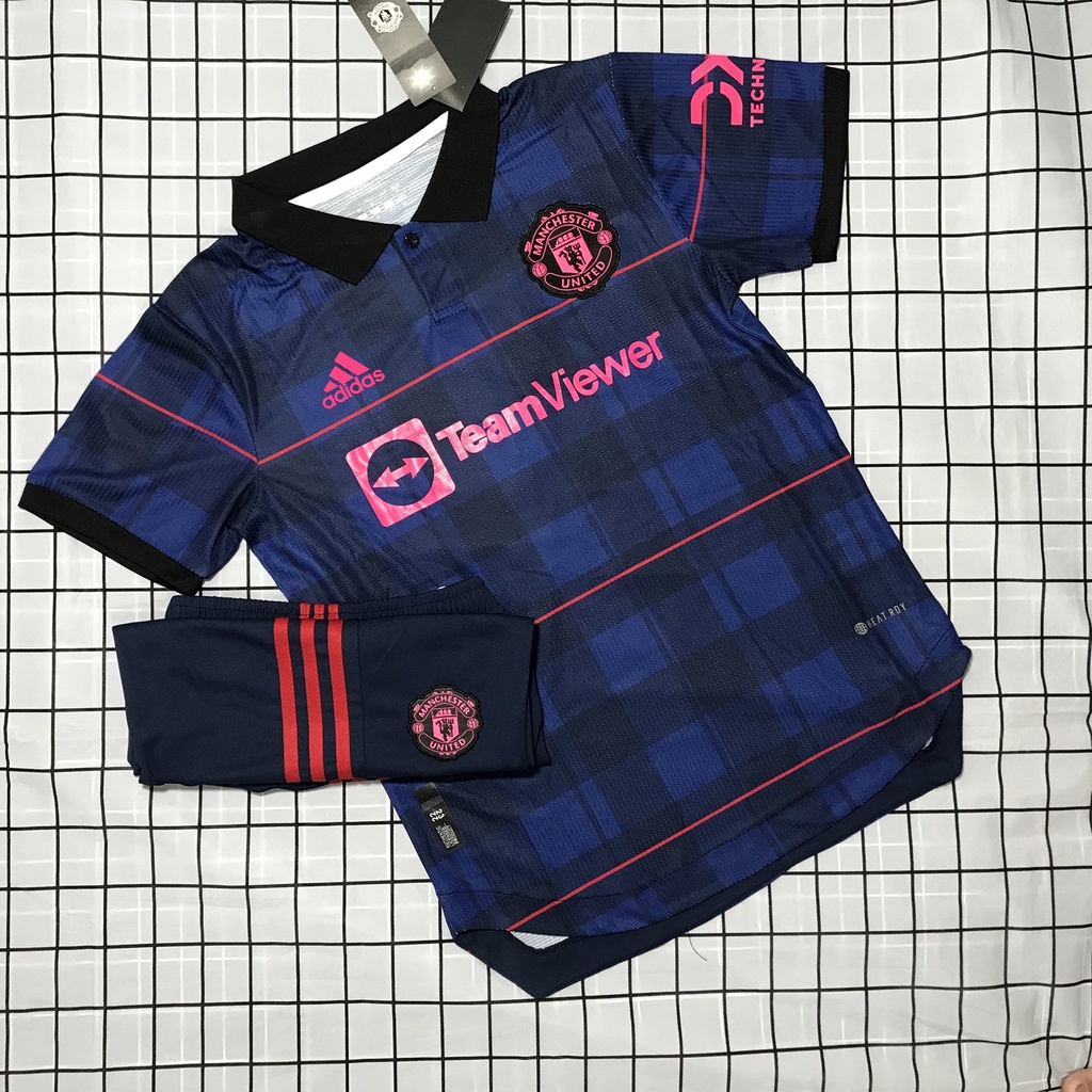 Áo Bóng Đá CLB Manchester united- Mẫu 2023- Vai Poly gai thái Cao Cấp - Co Giãn 4 Chiều full logo