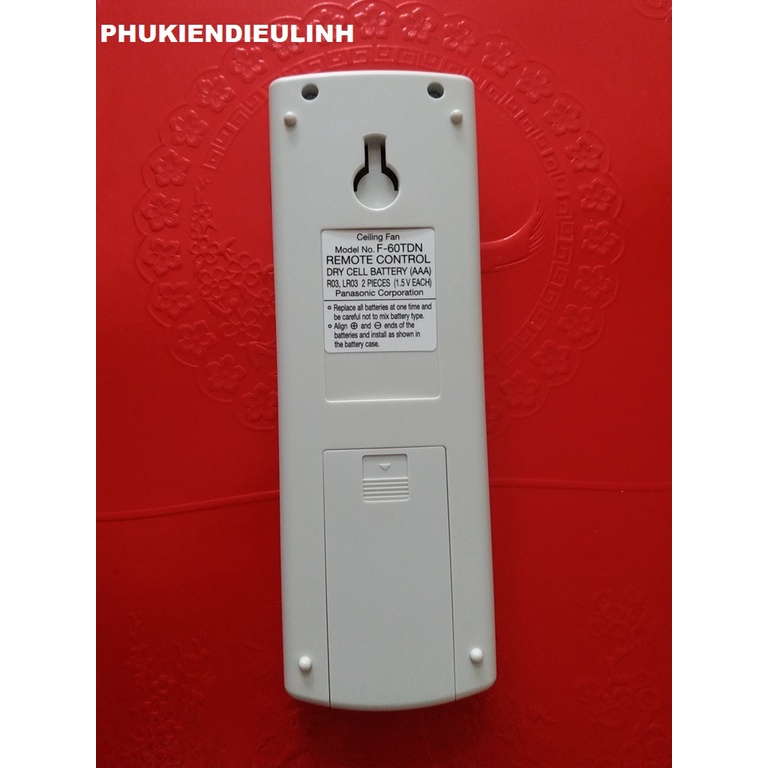 ĐIỀU KHIỂN QUẠT TRẦN 5 CÁNH PANASONIC F-60TDN