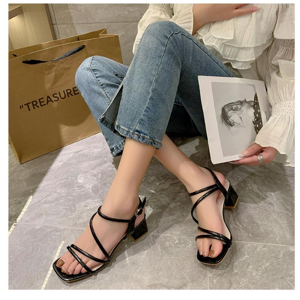 Sandal cao gót 5 phân Womenstyle dây chéo, giày cao gót hot hè 2023 cực êm chân size chuẩn mã TD52