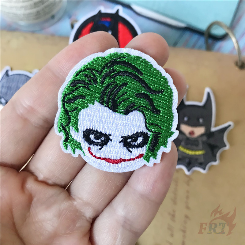 Miếng Vá Quần Áo Ủi Thêu Hình Nhân Vật Joker Vs Batman