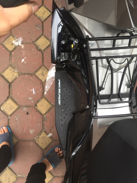 Thảm cao su xe air blade 2016-2019
