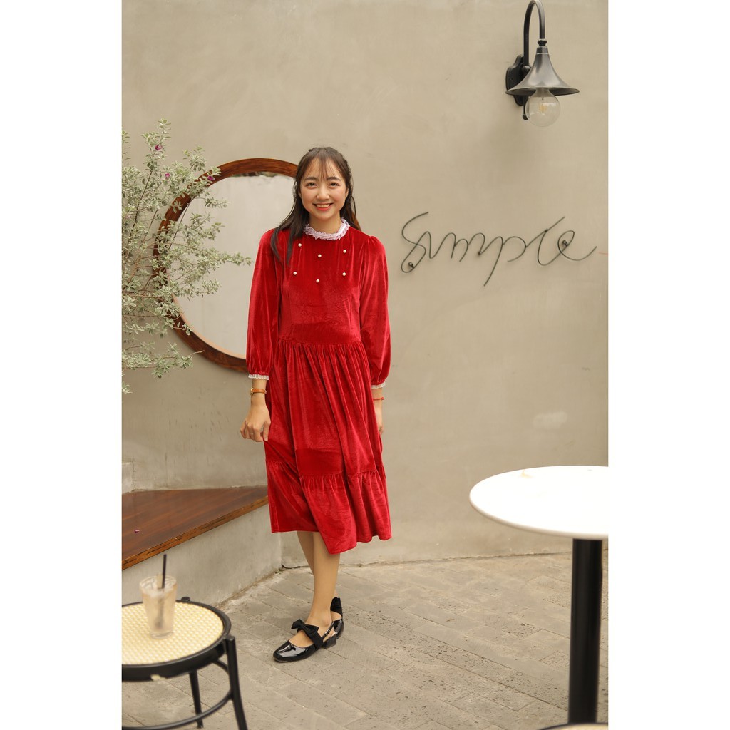 Váy nhung baby viền ren phối cúc ngọc